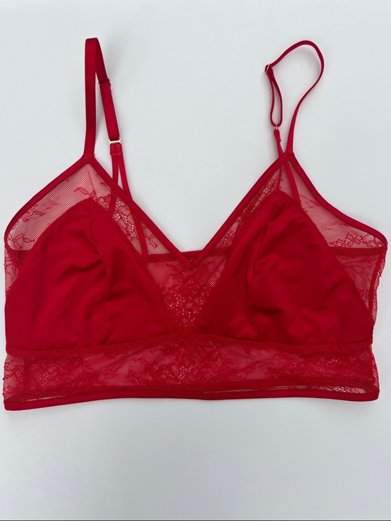 Auden Other - NWOT Auden Satin Red Lace Bralette Large